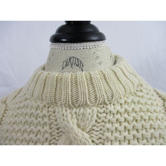 Vintage Regent Row Ivory Cable Knit Sweater Medium to Large - Picture 13 of 16